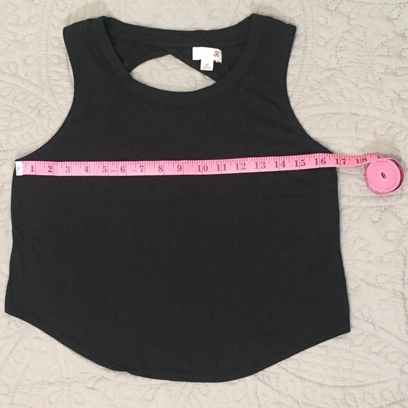 SO NWT TWIST BACK MUSCLE TANK TOP - Picture 10 of 11